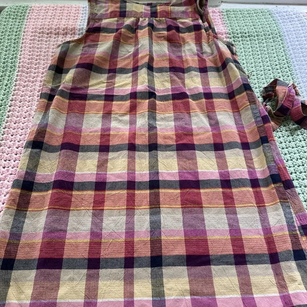St John’s Bay Midi Sleeveless Summer Dress Plaid Belted Size Medium Pinks Beiges